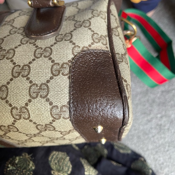 Authentic Gucci vintage web sherry line satchel bag 002.68.0069 (F301) - Picture 8 of 16